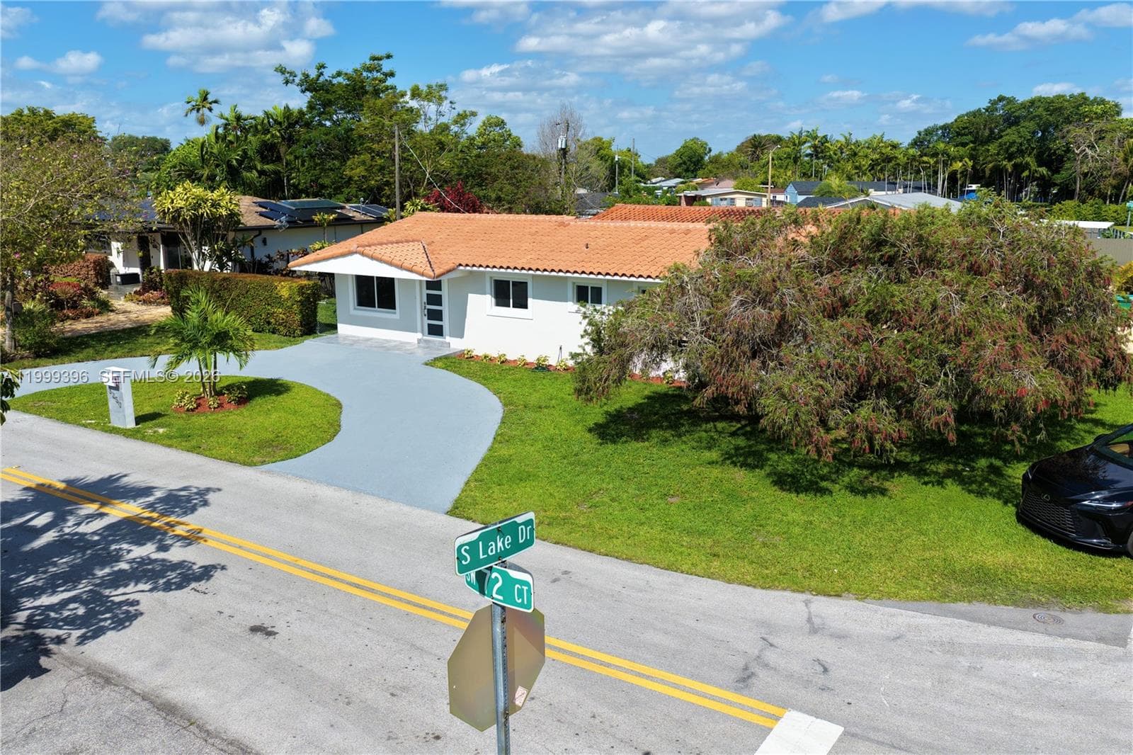 3250 SW 72 CT, Miami FL 33155 — 10