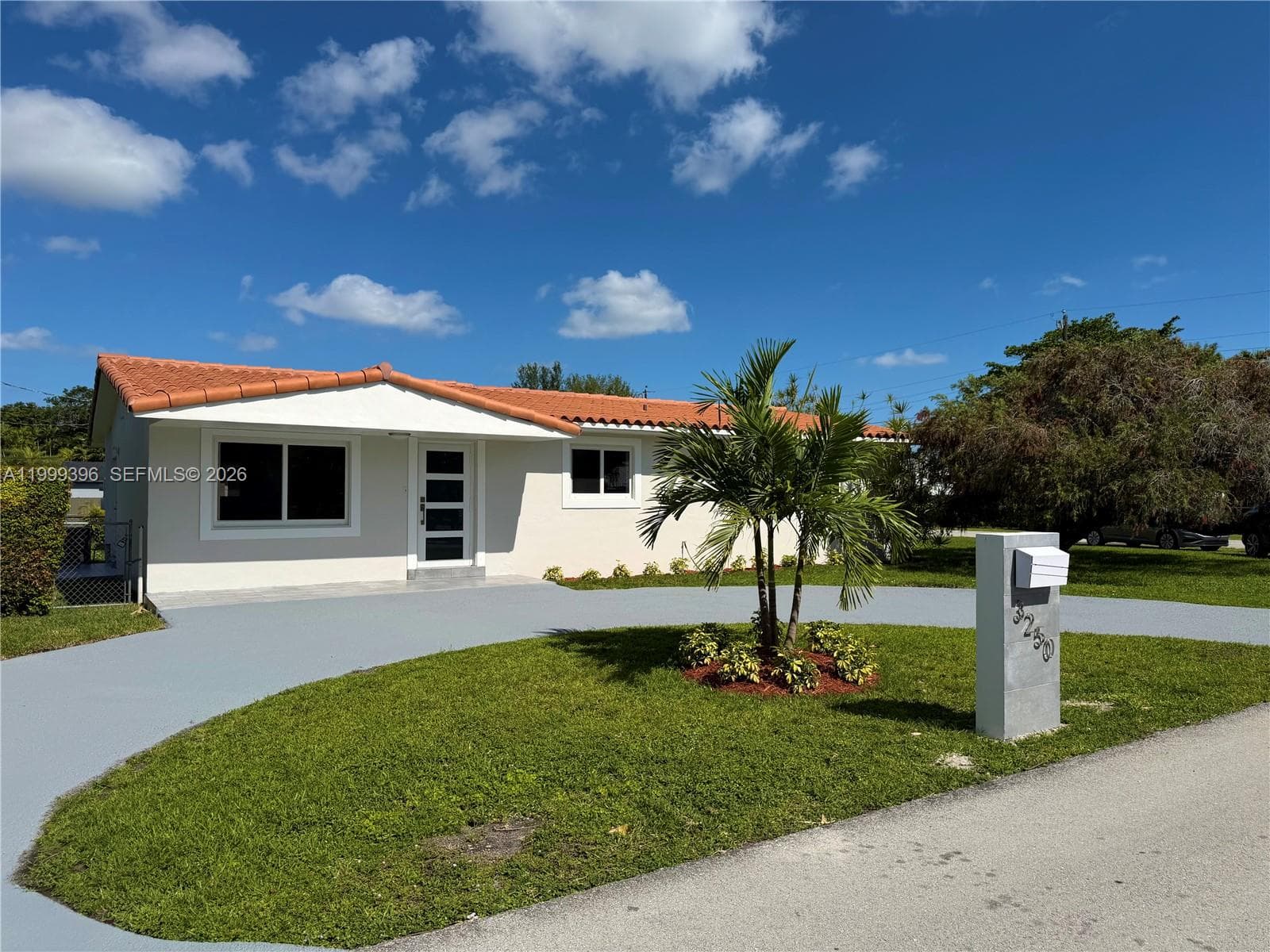 3250 SW 72 CT, Miami FL 33155 — 11