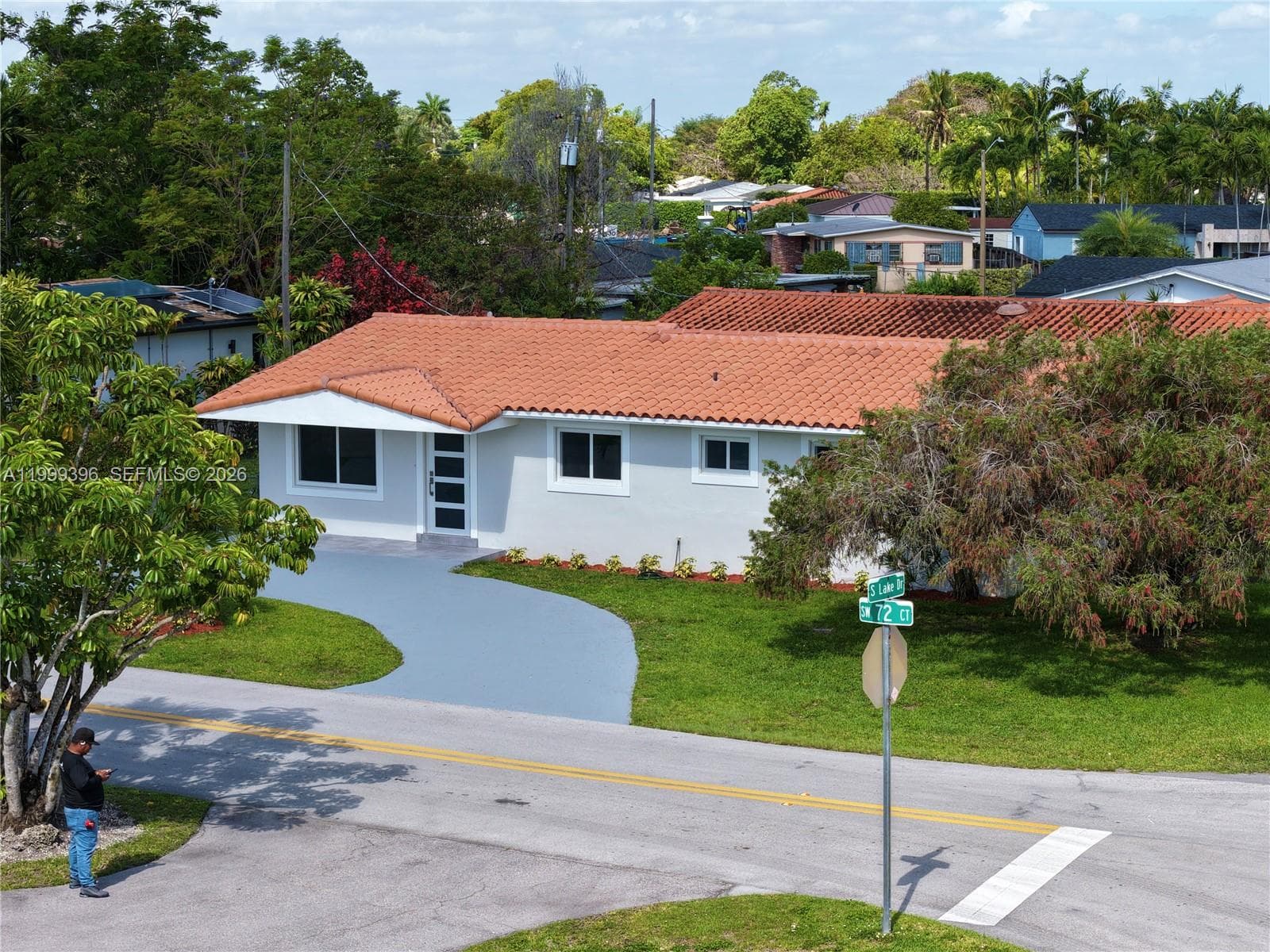 3250 SW 72 CT, Miami FL 33155 — 8