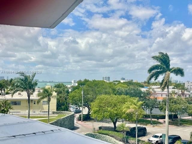 900 Bay Dr # 311, Miami Beach FL 33141 — 10