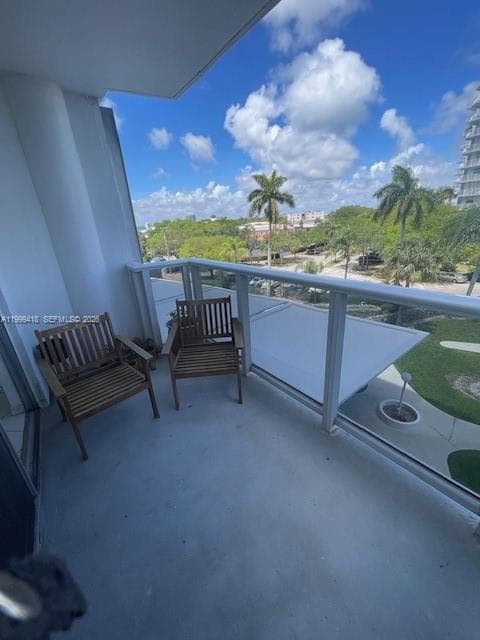 900 Bay Dr # 311, Miami Beach FL 33141 — 11