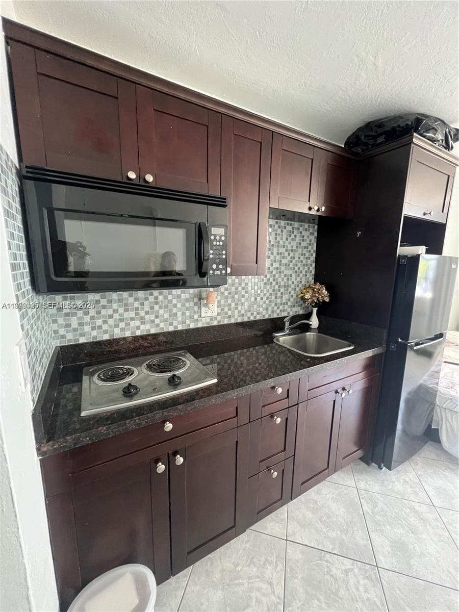 6484 Indian Creek Dr # 214, Miami Beach FL 33141 — 4