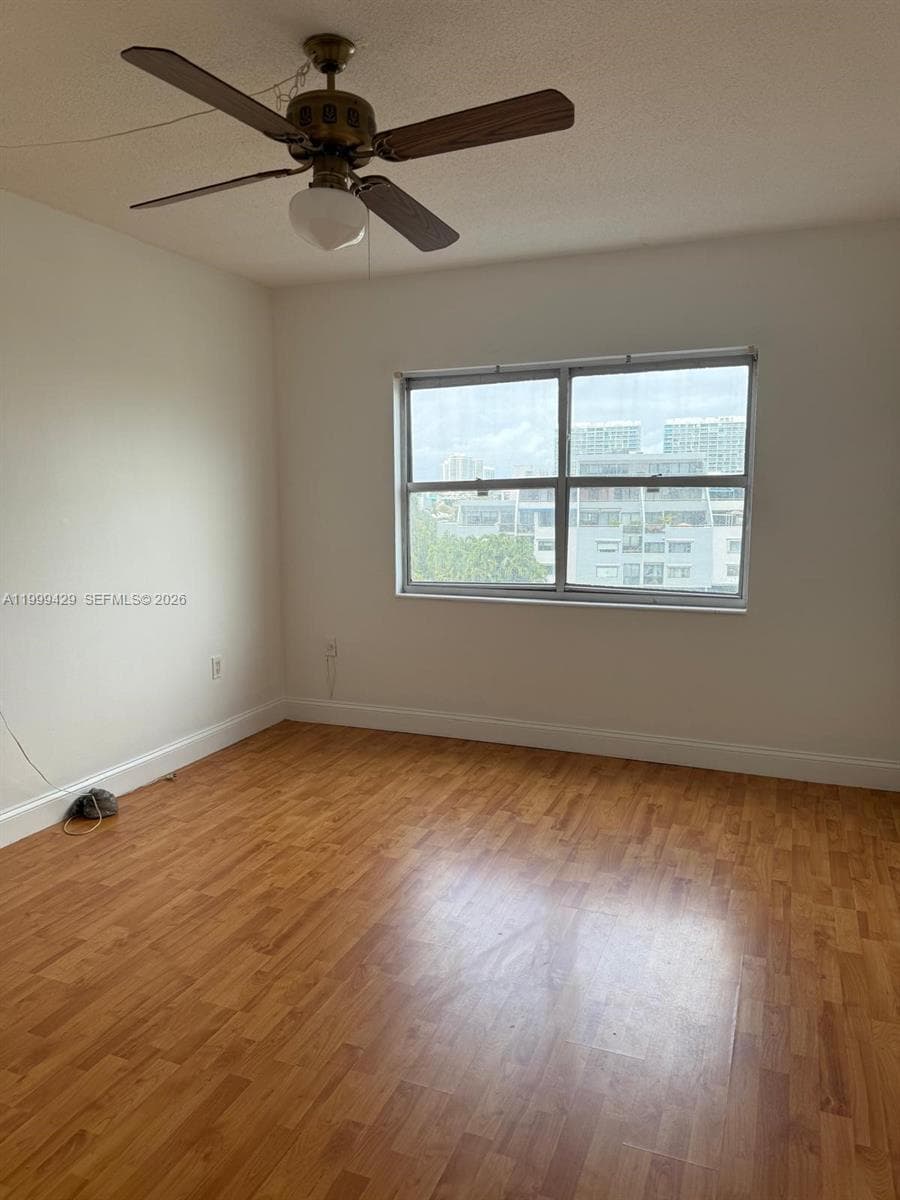 400 Kings Point Dr # 527, Sunny Isles Beach FL 33160 — 4