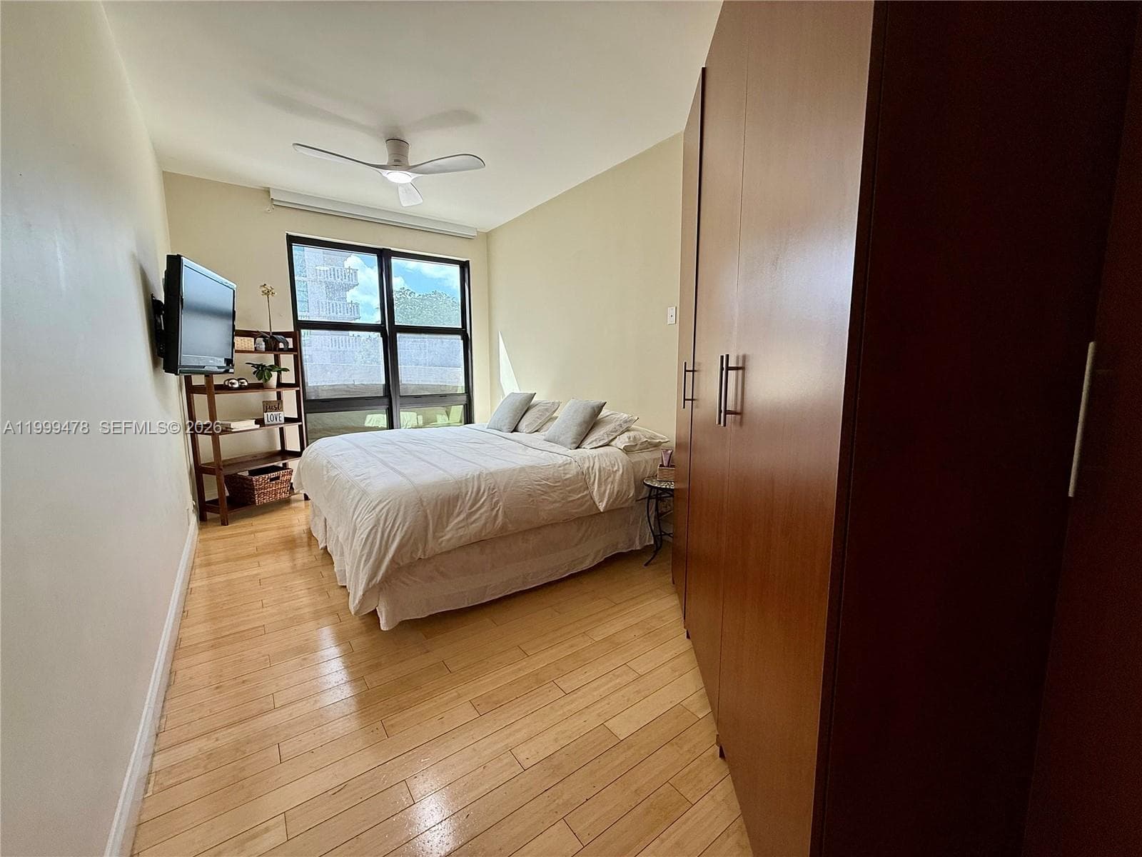 1121 Crandon Blvd # E107, Key Biscayne FL 33149 — 13