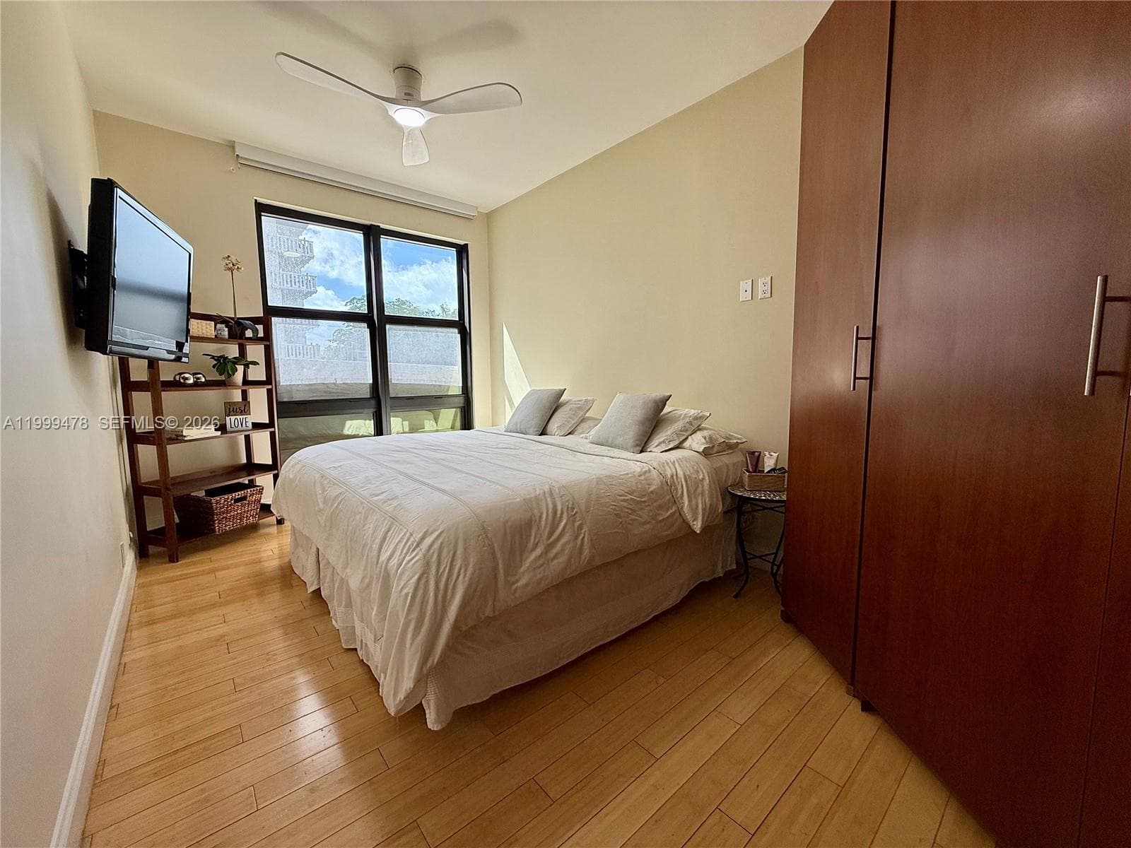 1121 Crandon Blvd # E107, Key Biscayne FL 33149 — 12