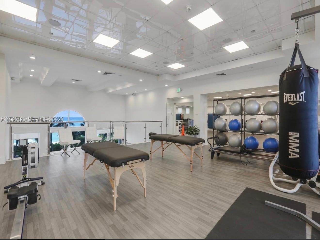 4775 Collins Ave # 3608, Miami Beach FL 33140 — 32