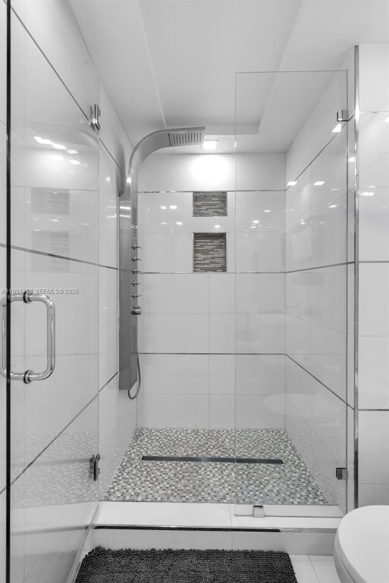 4775 Collins Ave # 3608, Miami Beach FL 33140 — 20