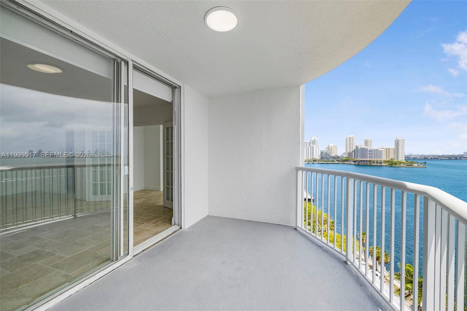 1420 Brickell Bay Dr # 1401A, Miami FL 33131 — 42