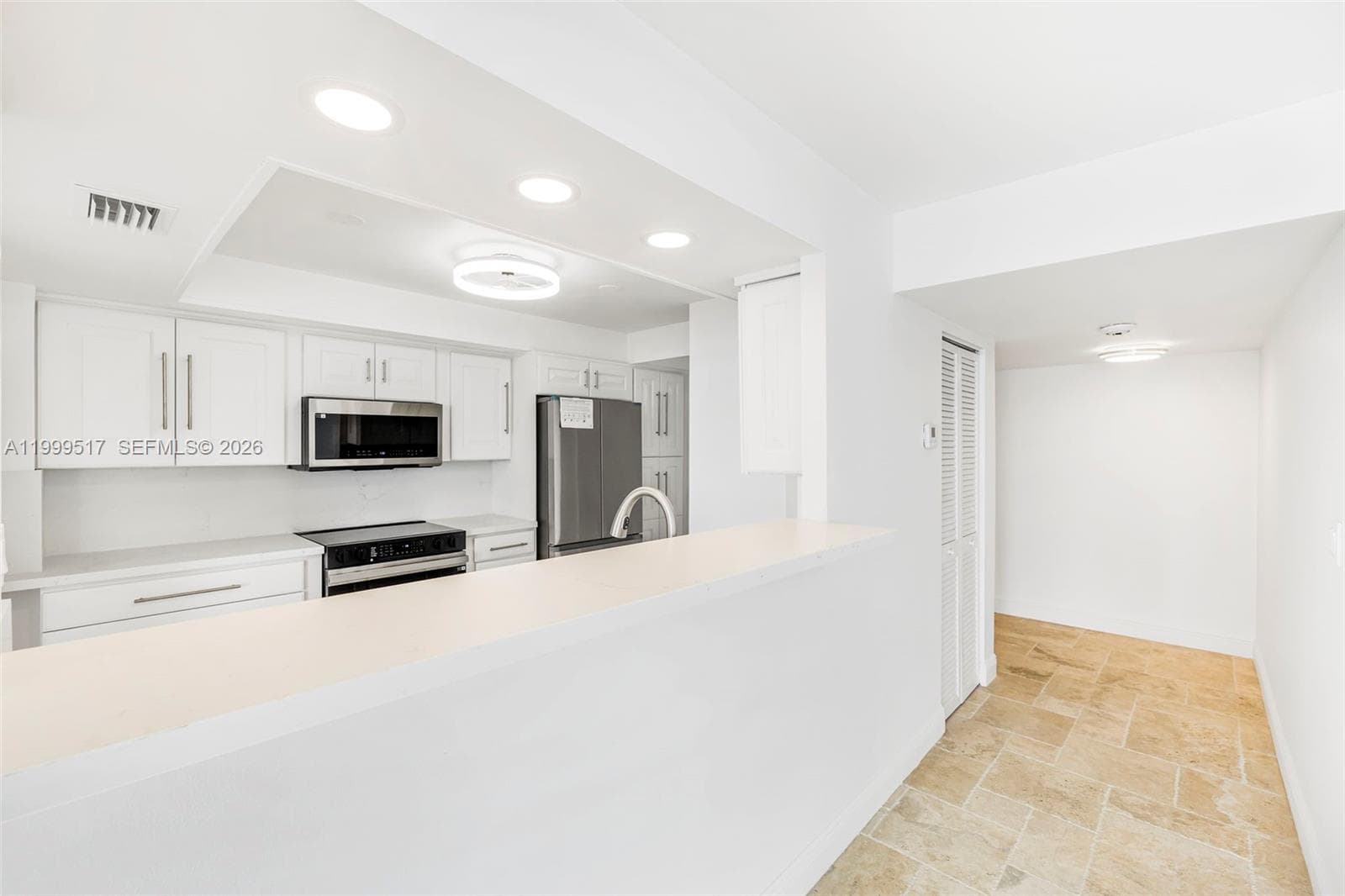 1420 Brickell Bay Dr # 1401A, Miami FL 33131 — 10