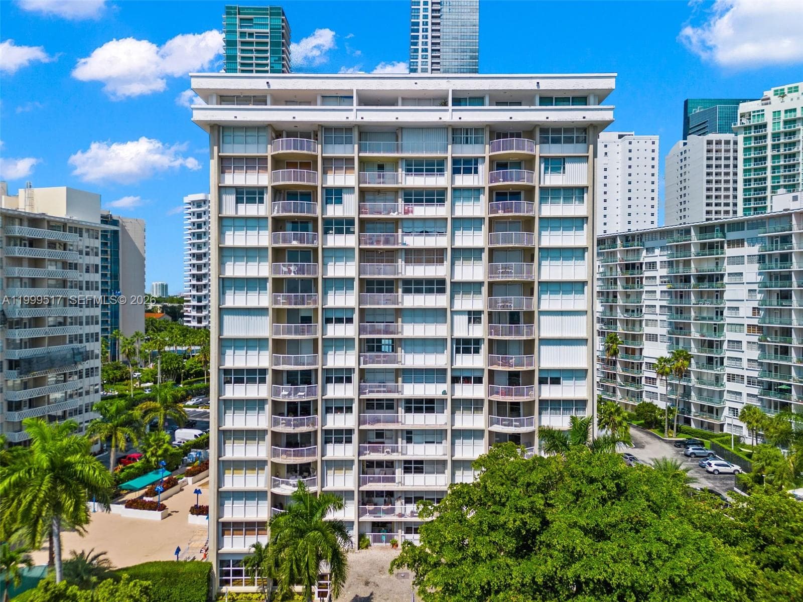 1420 Brickell Bay Dr # 1401A, Miami FL 33131 — 48