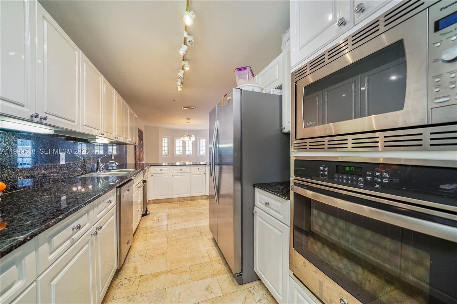 1413 Sunset Harbour Dr # 209, Miami Beach FL 33139 — 11