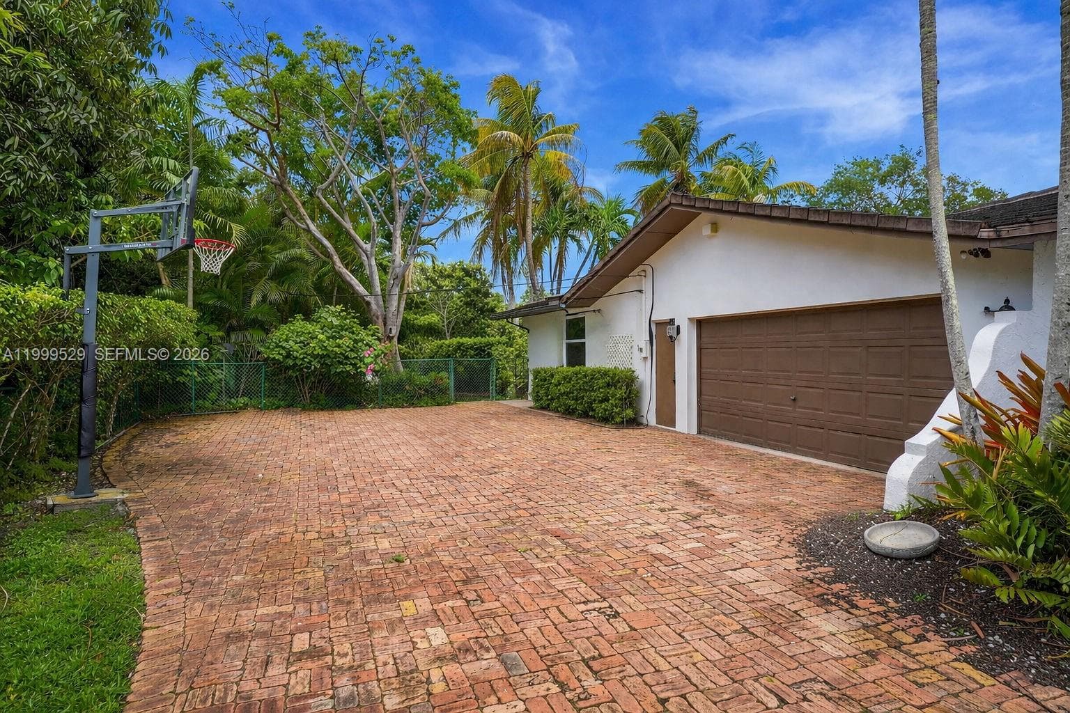 15280 SW 72nd Ave, Palmetto Bay FL 33157 — 39