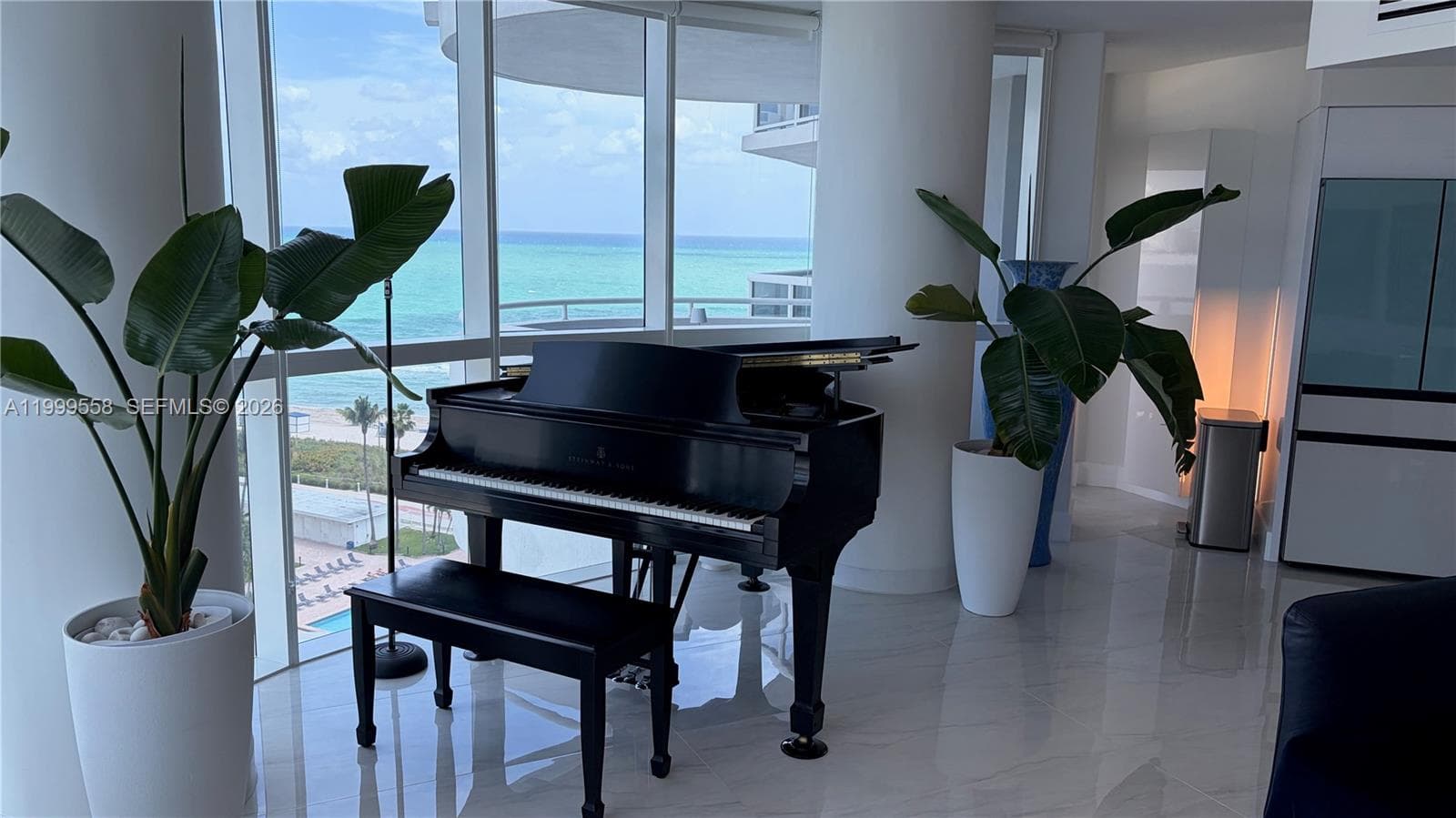 6301 Collins Ave # 1207, Miami Beach FL 33141 — 1