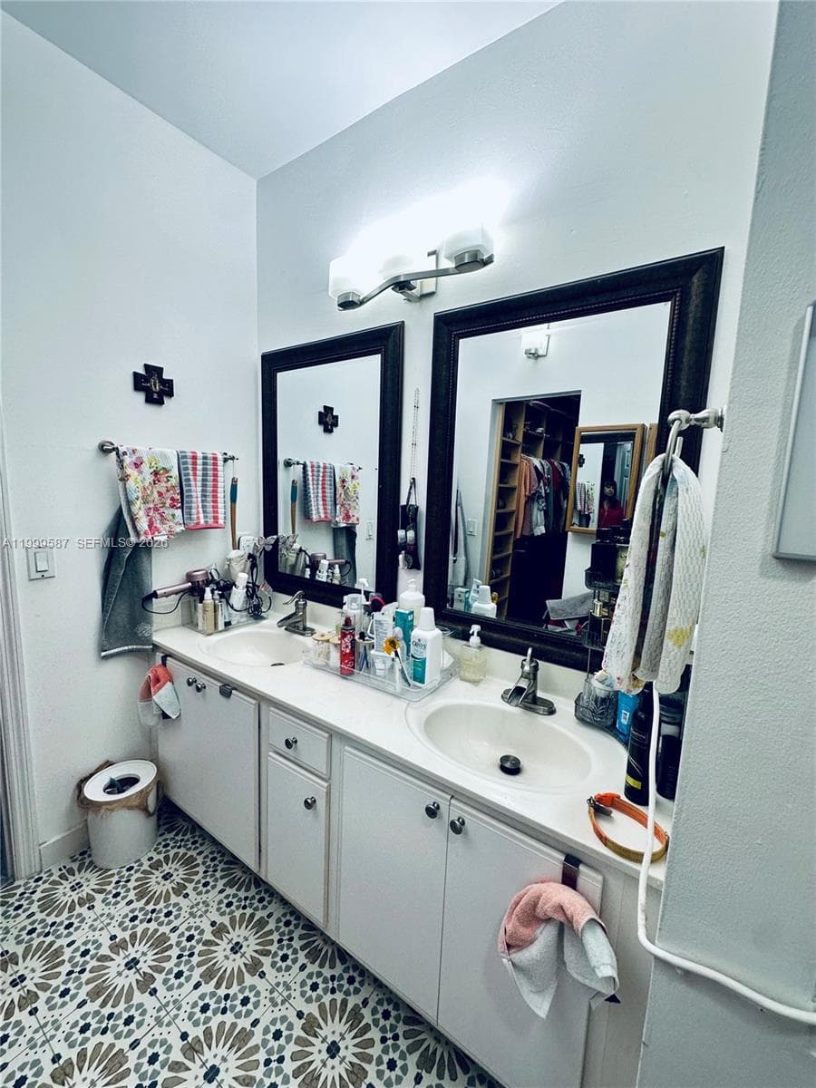 14531 SW 160th Ct, Miami FL 33196 — 23