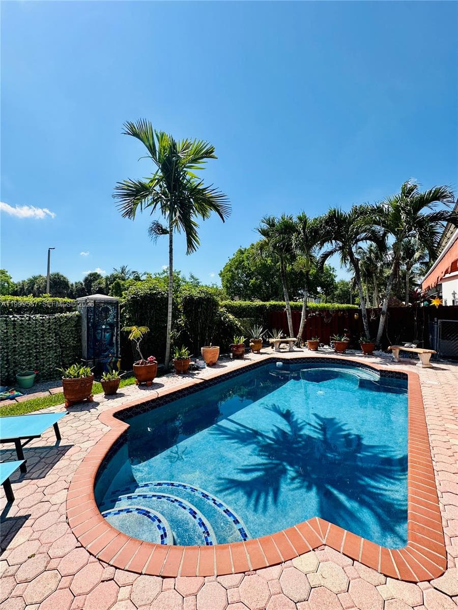 14531 SW 160th Ct, Miami FL 33196 — 47