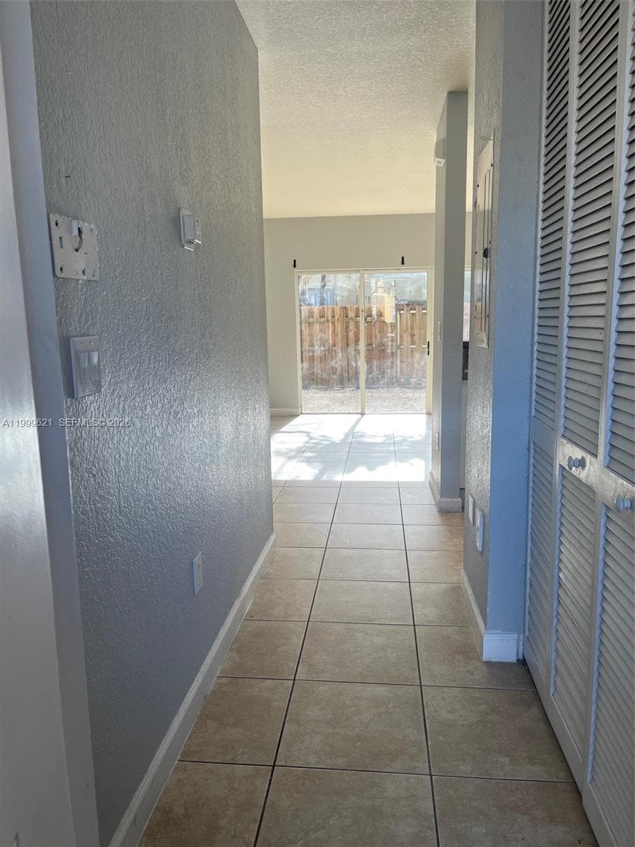 1650 NE 33rd Rd # 10, Homestead FL 33033 — 10