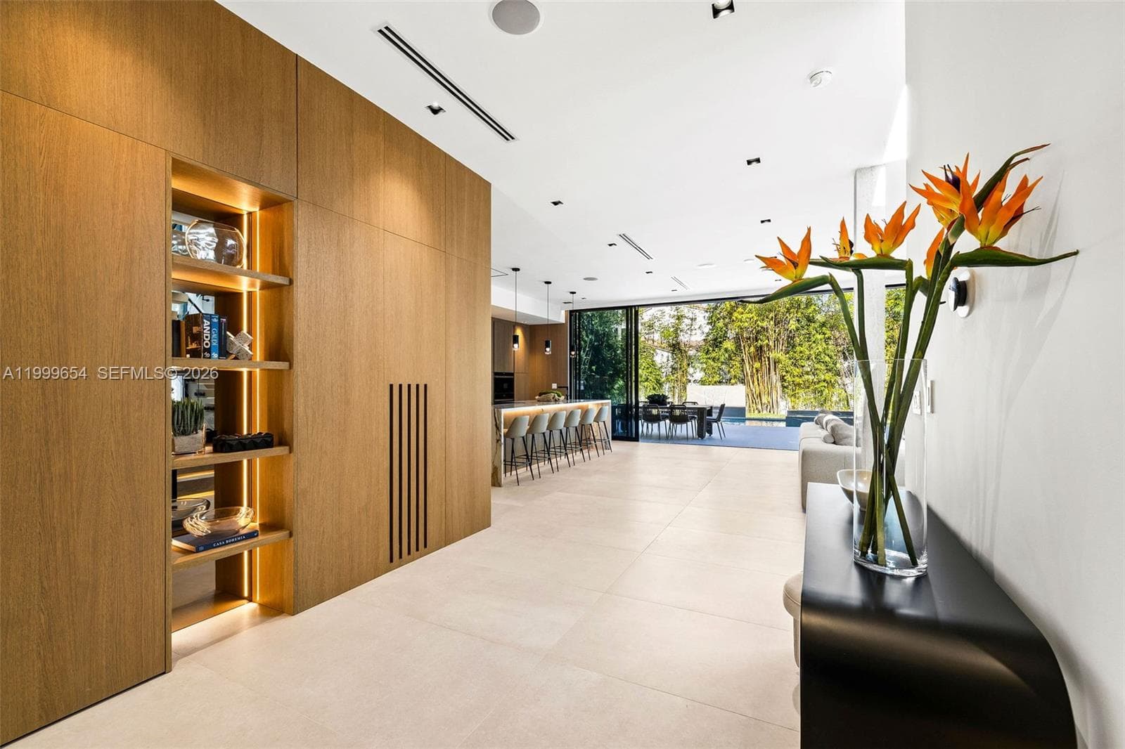 325 W 63rd St, Miami Beach FL 33141 — 14