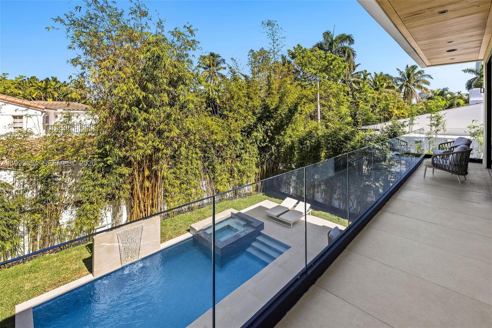 325 W 63rd St, Miami Beach FL 33141 — 41