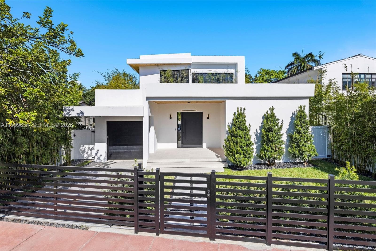 325 W 63rd St, Miami Beach FL 33141 — 4