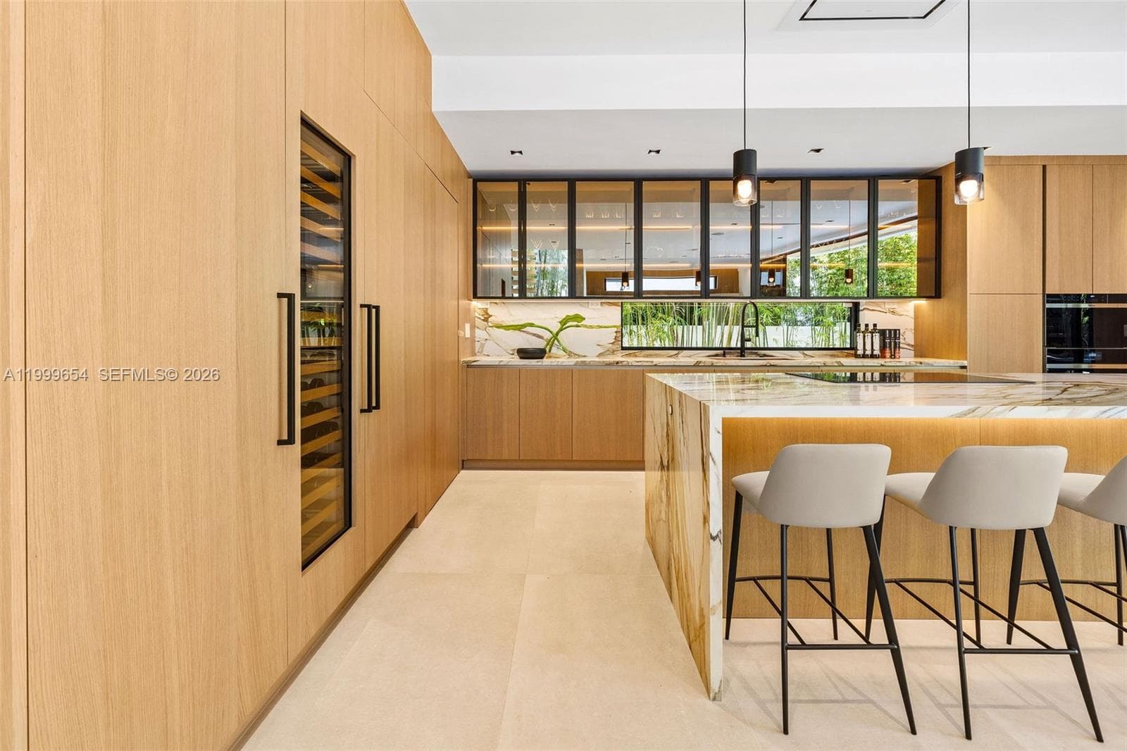 325 W 63rd St, Miami Beach FL 33141 — 21