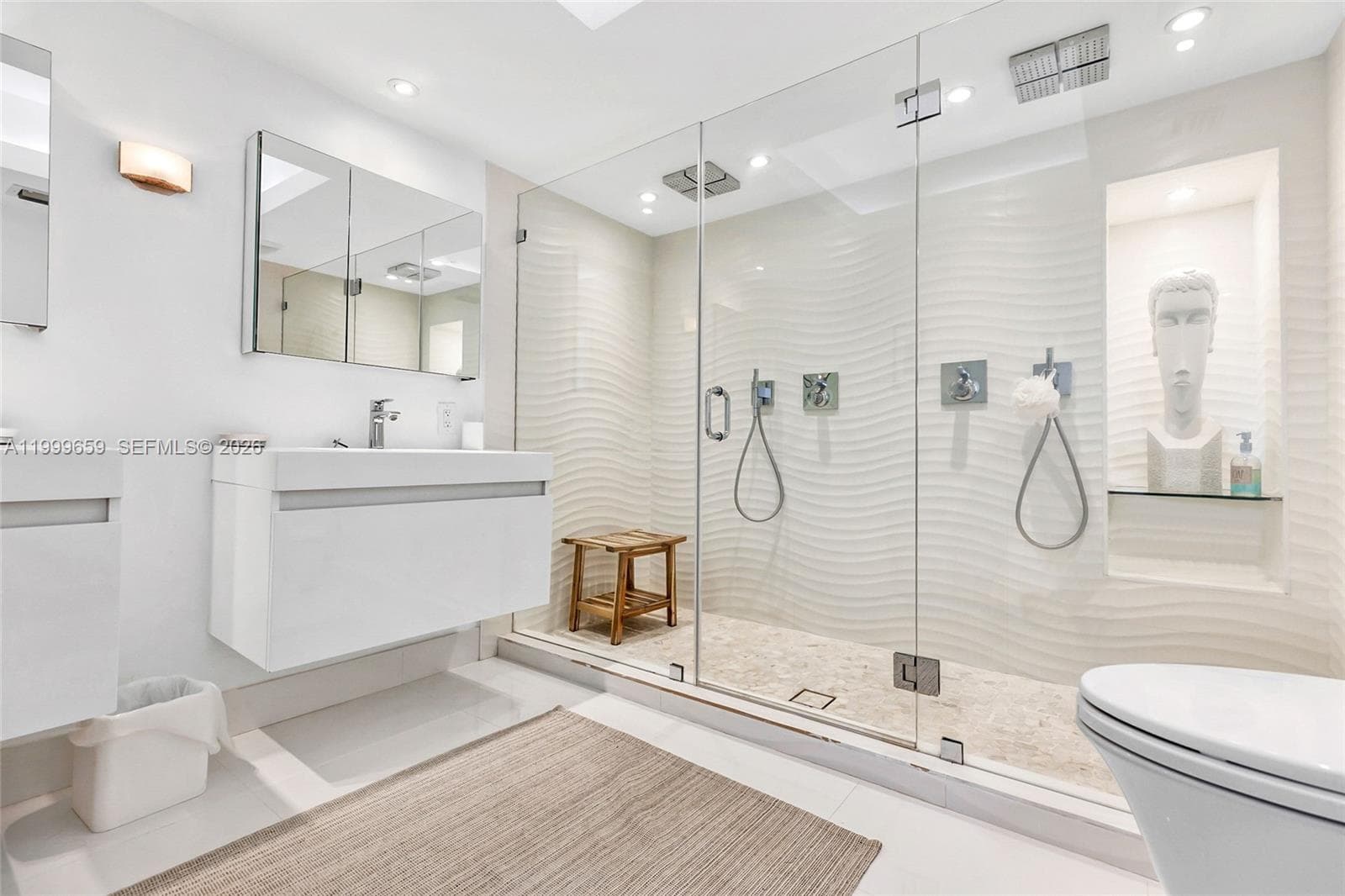 6301 Collins Ave # 2103, Miami Beach FL 33141 — 18