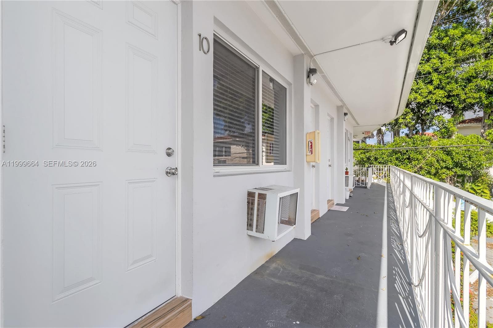 8129 Abbott Ave # 10, Miami Beach FL 33141 — 12