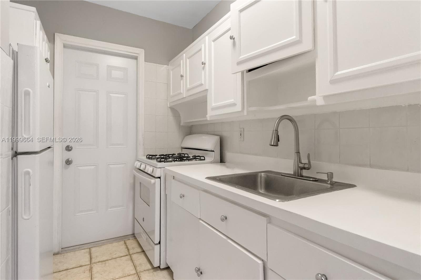 8129 Abbott Ave # 10, Miami Beach FL 33141 — 7