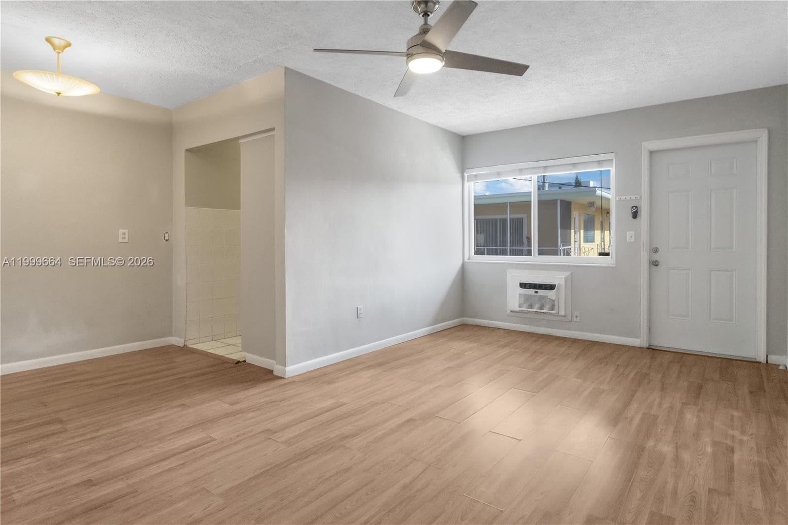 8129 Abbott Ave # 10, Miami Beach FL 33141 — 5