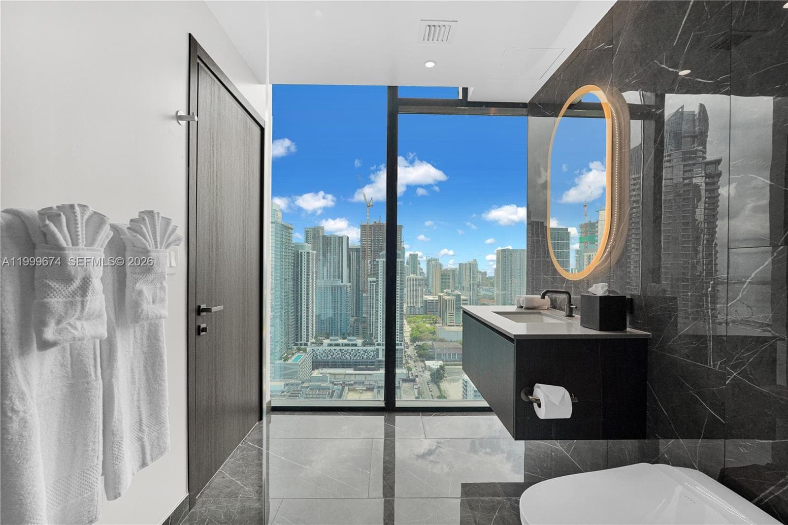 20 NE 11th St # 3110, Miami FL 33132 — 2
