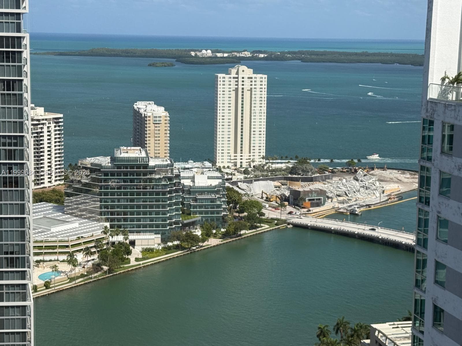 77 SE 5TH Street # 4214, Miami FL 33131 — 2