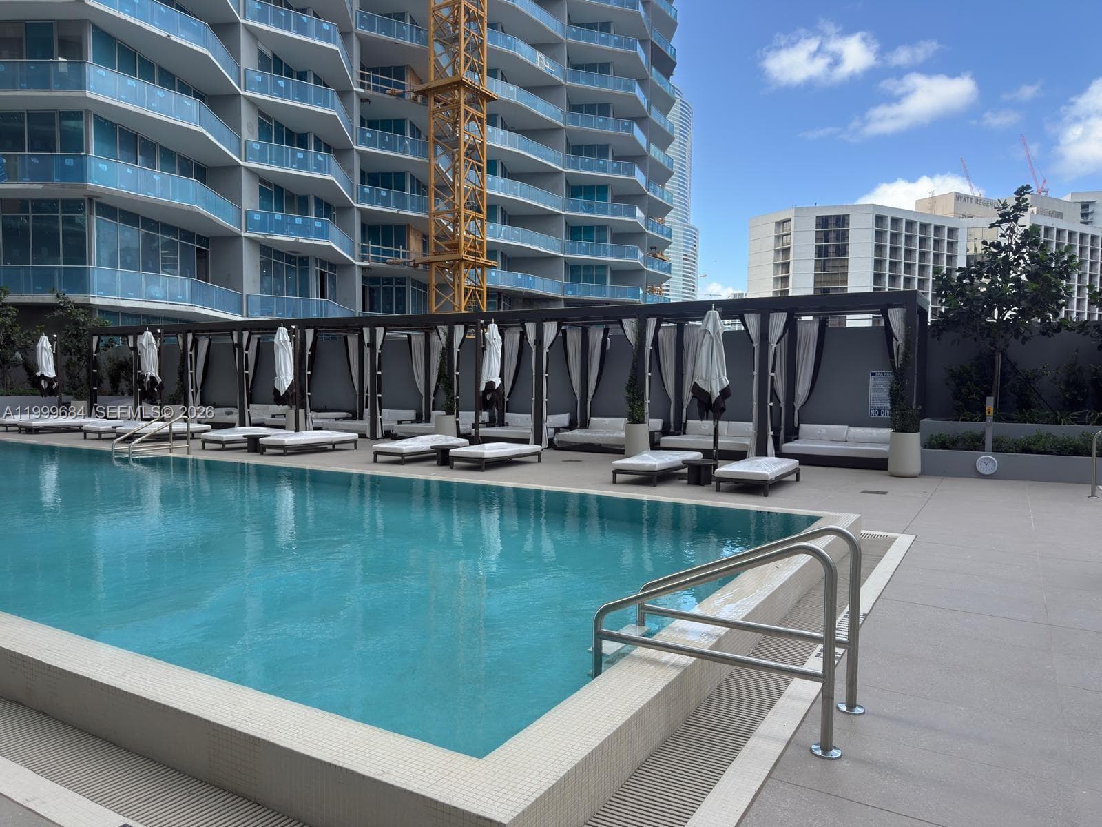 77 SE 5TH Street # 4214, Miami FL 33131 — 26