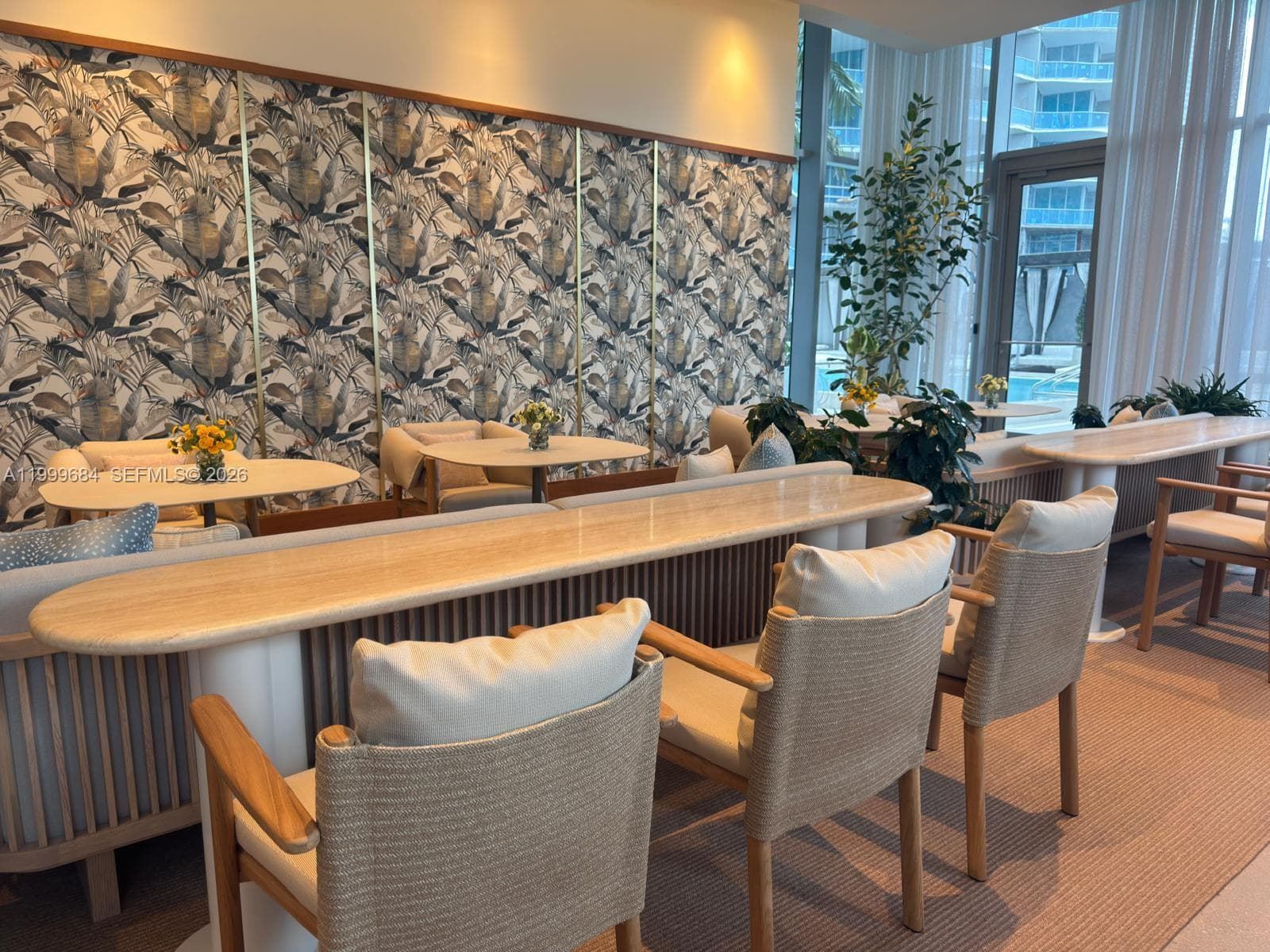 77 SE 5TH Street # 4214, Miami FL 33131 — 30