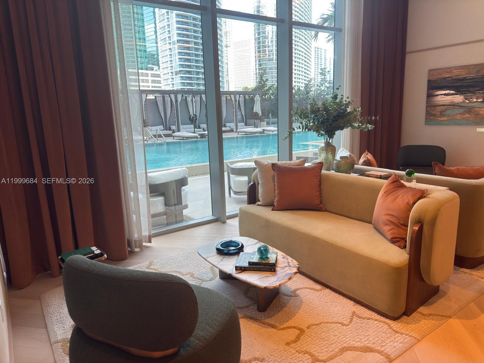 77 SE 5TH Street # 4214, Miami FL 33131 — 38