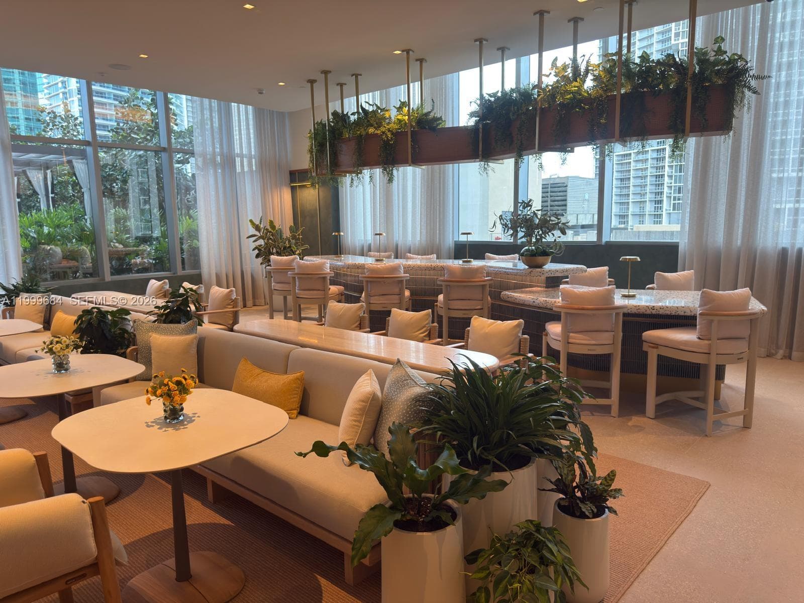 77 SE 5TH Street # 4214, Miami FL 33131 — 31