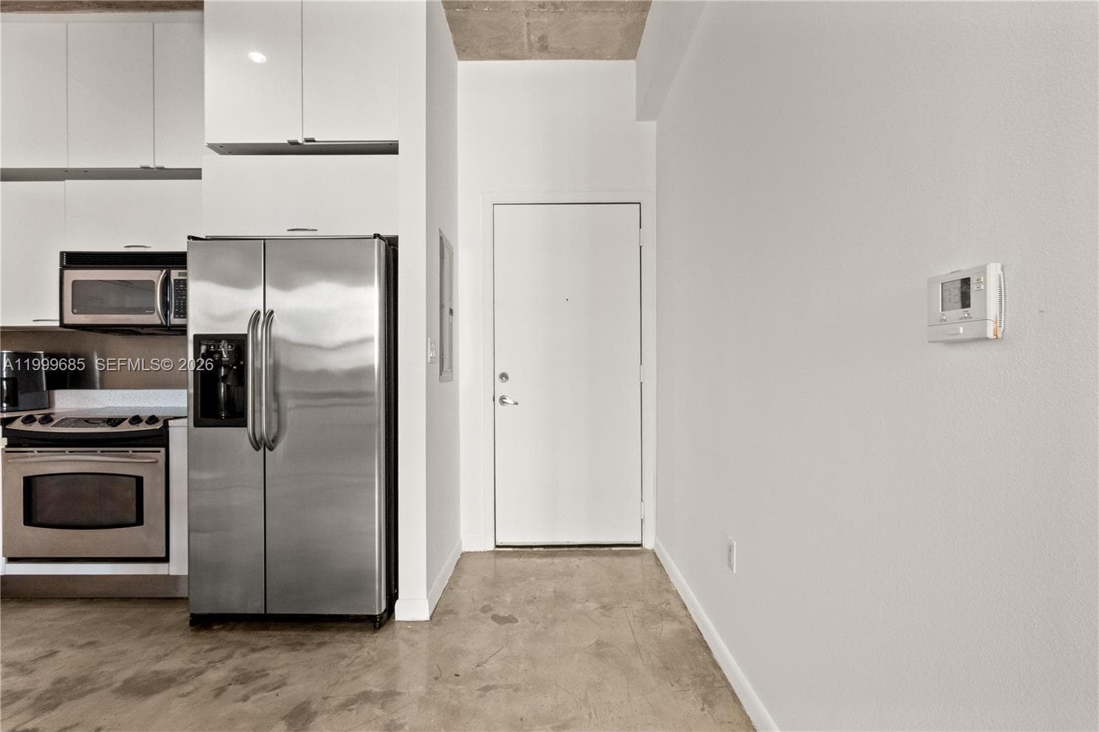 234 NE 3rd St # 1704, Miami FL 33132 — 10