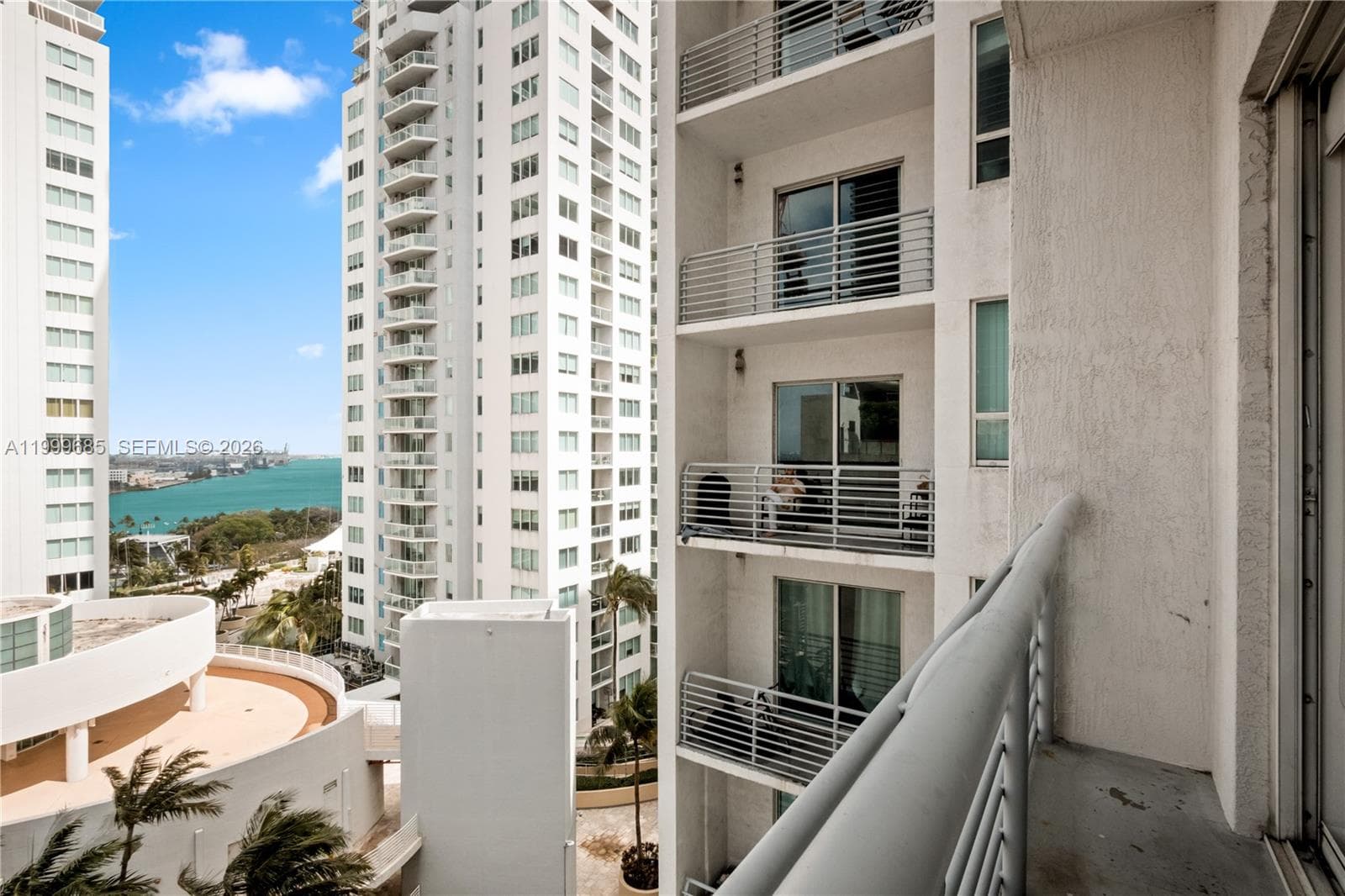 234 NE 3rd St # 1704, Miami FL 33132 — 31