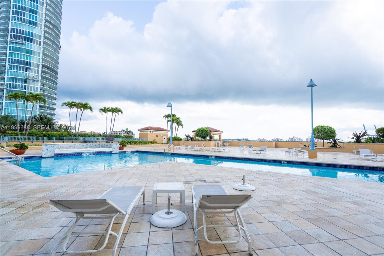 90 Alton Rd # 2807, Miami Beach FL 33139 — 22