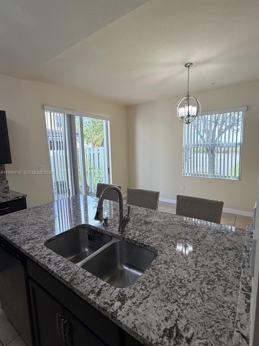 133 SE 28 # 8, Homestead FL 33033 — 15