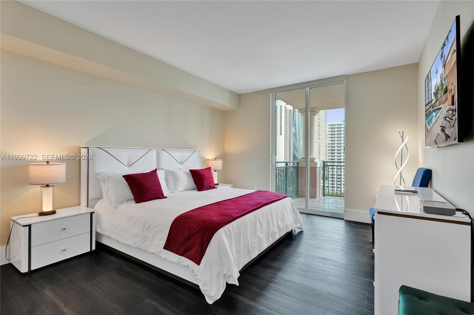 17555 Atlantic Blvd # 1202, Sunny Isles Beach FL 33160 — 17