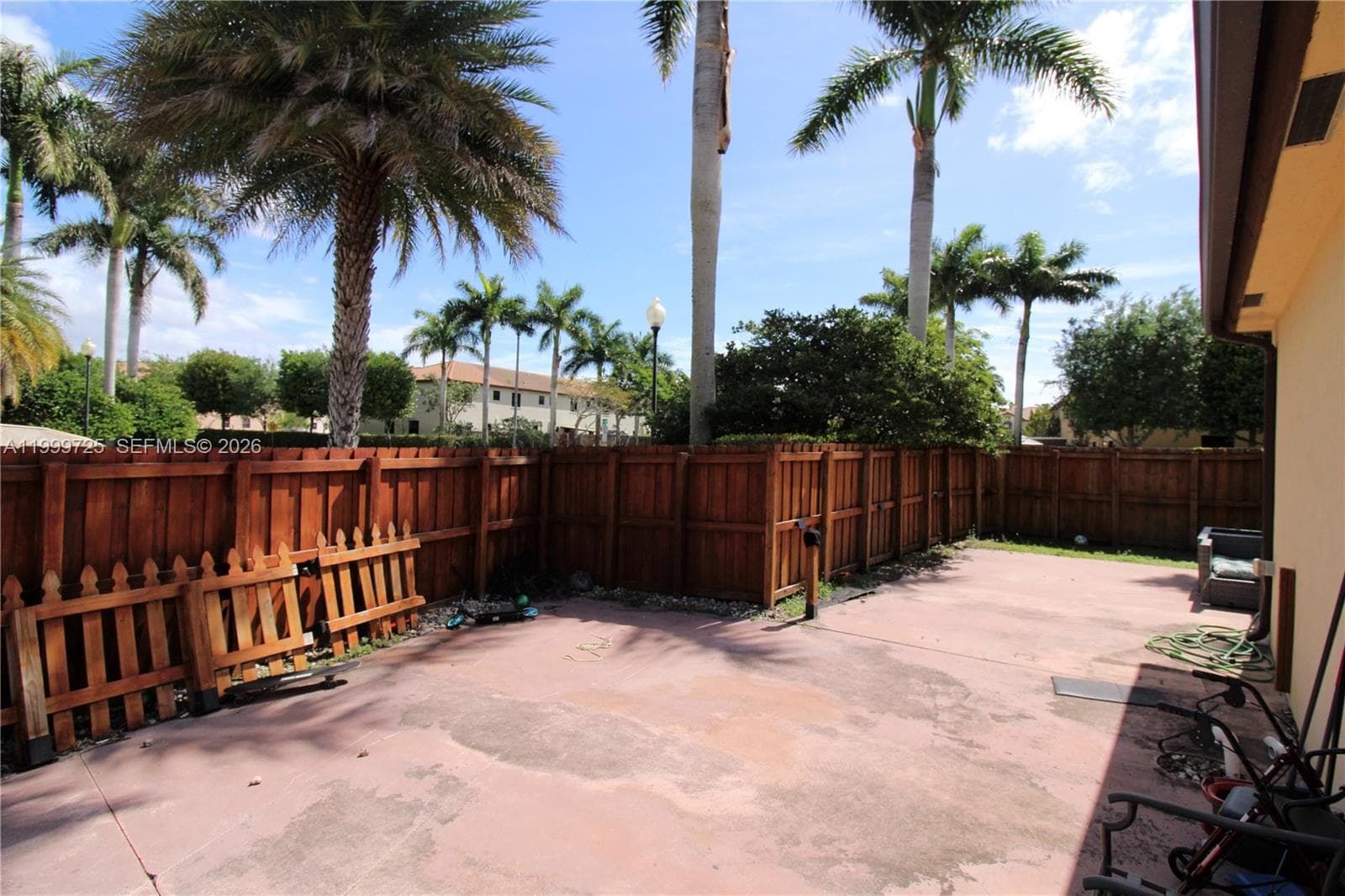 3698 SE 2nd Dr, Homestead FL 33033 — 72