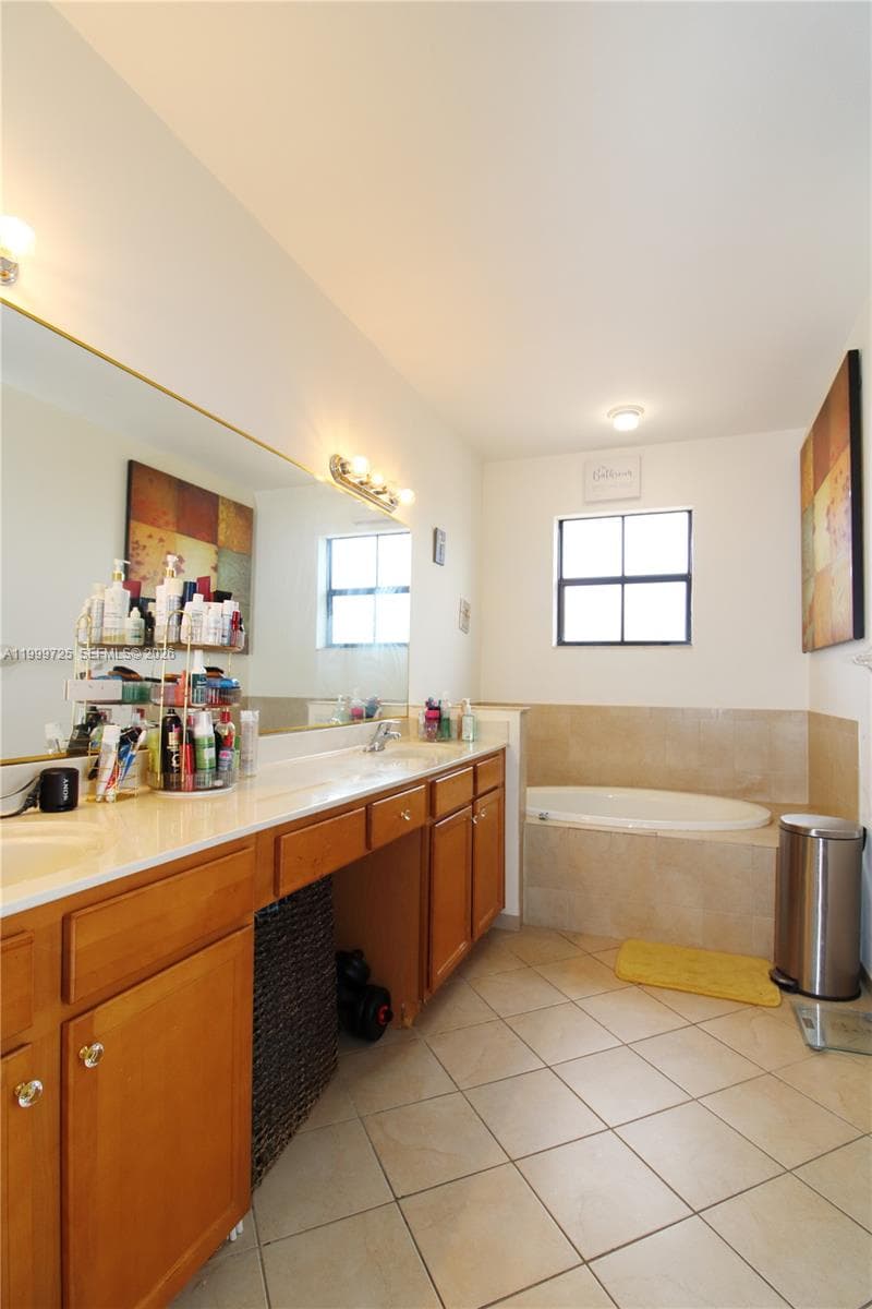 3698 SE 2nd Dr, Homestead FL 33033 — 53