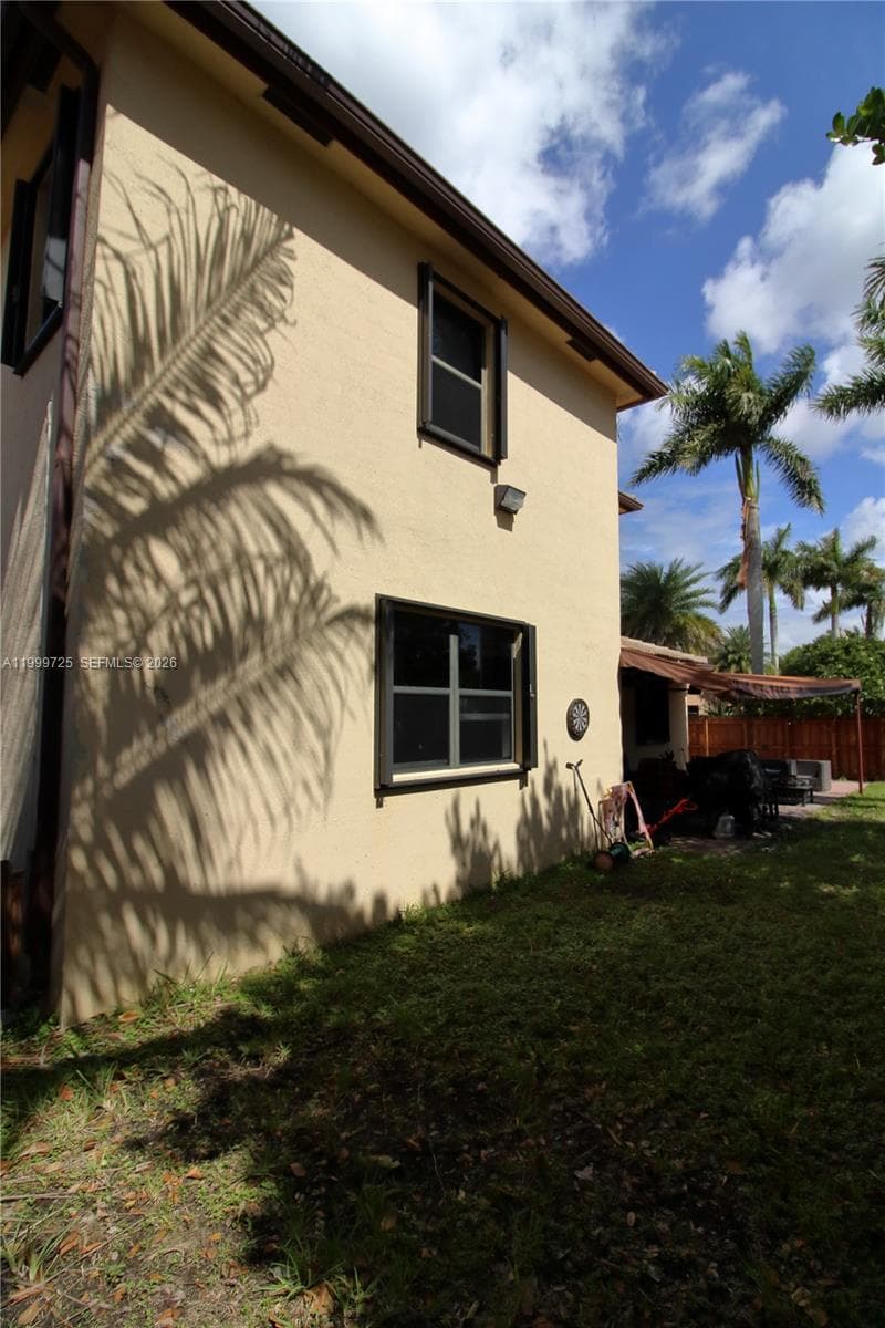 3698 SE 2nd Dr, Homestead FL 33033 — 64