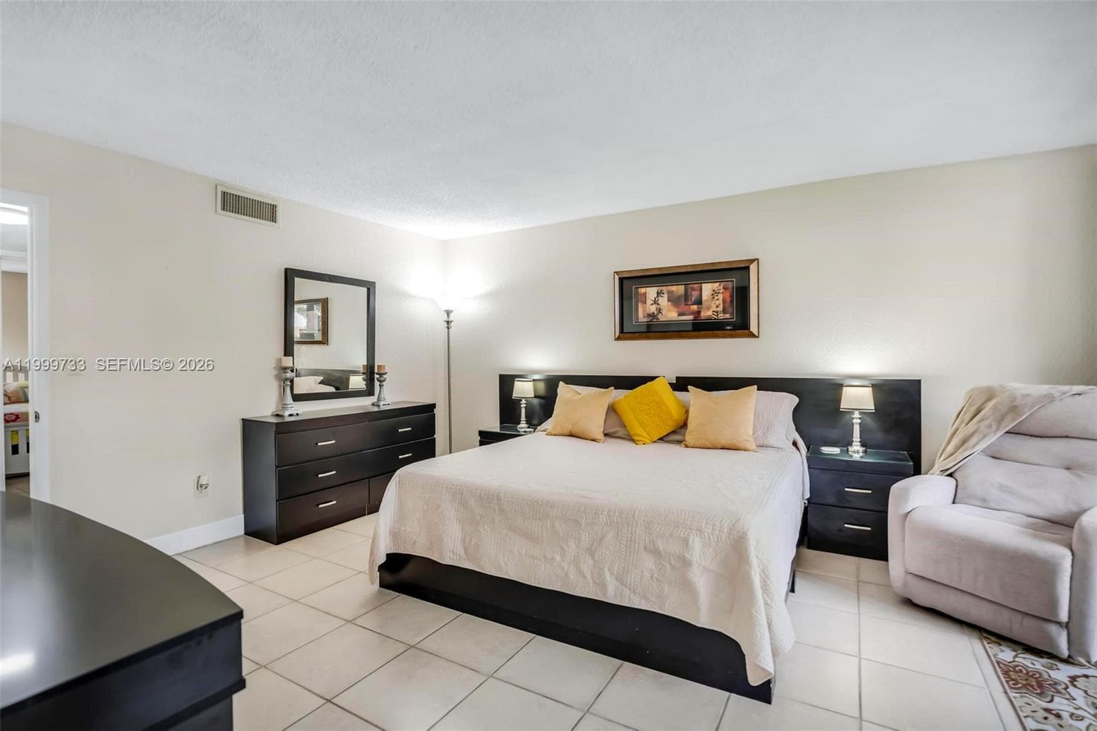 9210 Fontainebleau Blvd # 104, Miami FL 33172 — 22