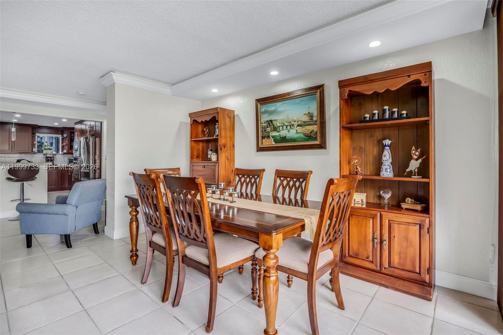 9210 Fontainebleau Blvd # 104, Miami FL 33172 — 18