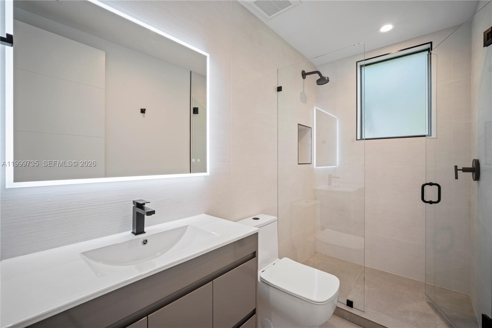 2960 W Trade Av, Coconut Grove FL 33133 — 30