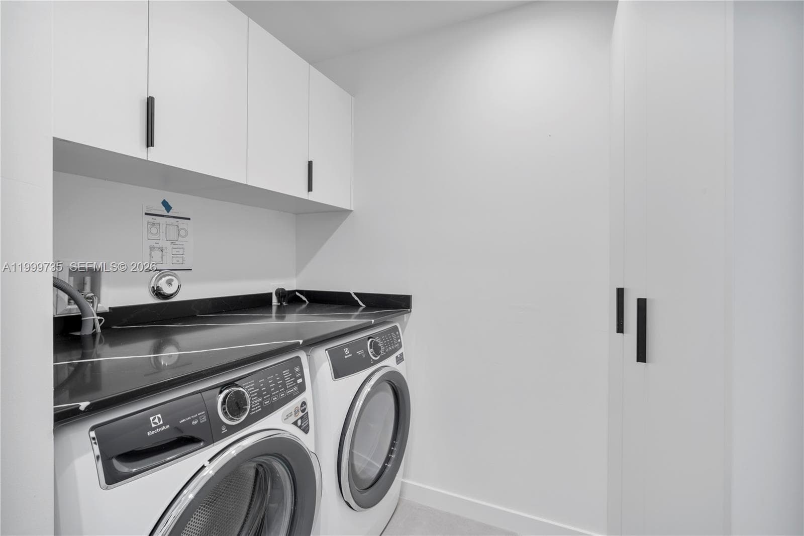 2960 W Trade Av, Coconut Grove FL 33133 — 38