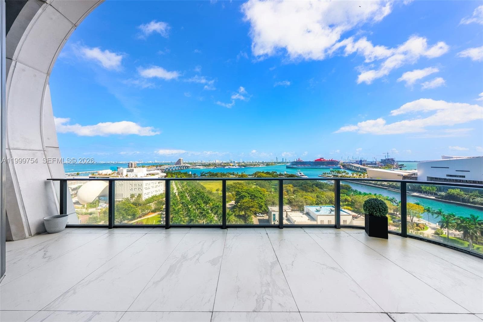 1000 Biscayne Blvd # 1201, Miami FL 33132 — 72