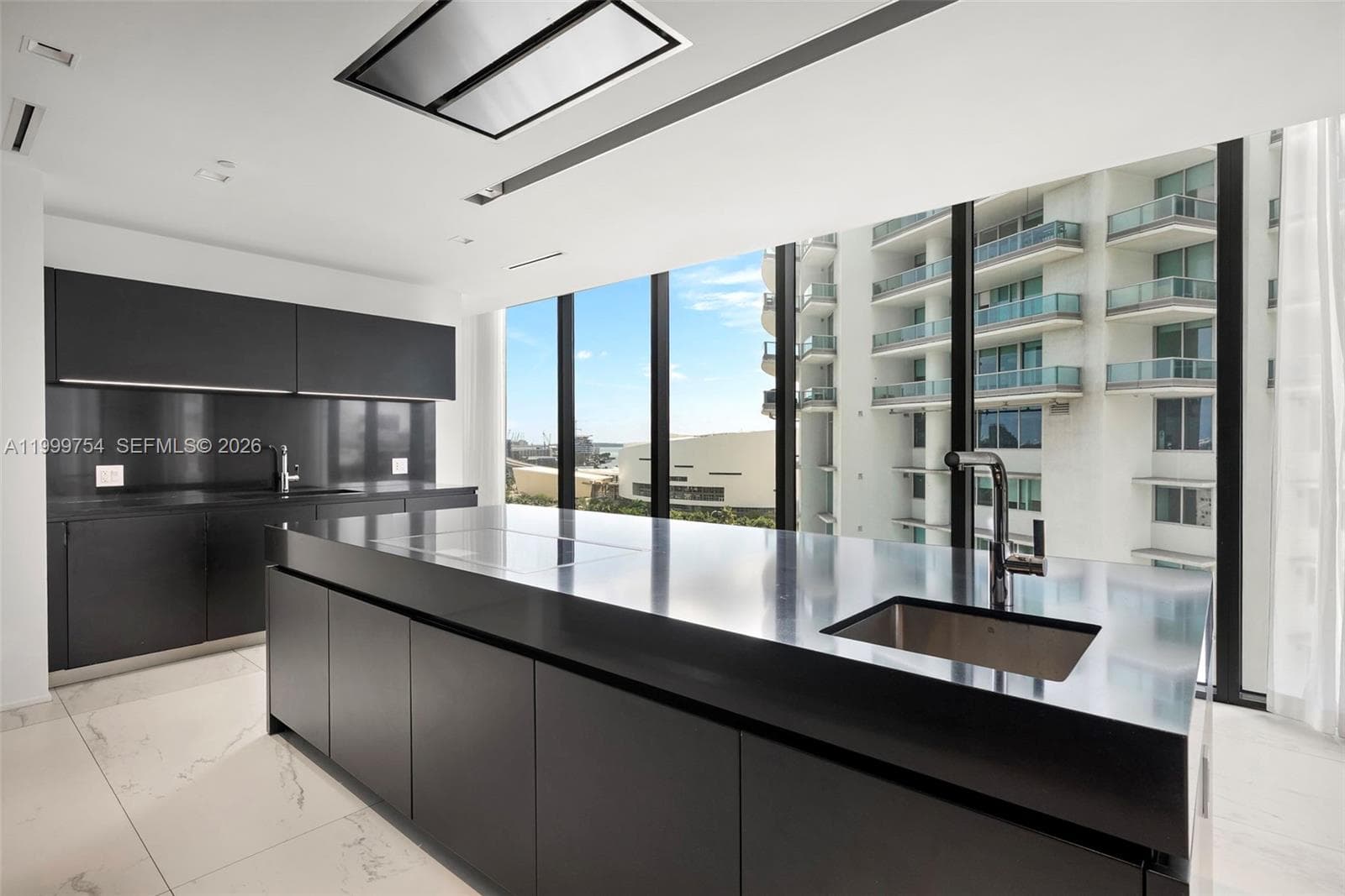 1000 Biscayne Blvd # 1201, Miami FL 33132 — 13