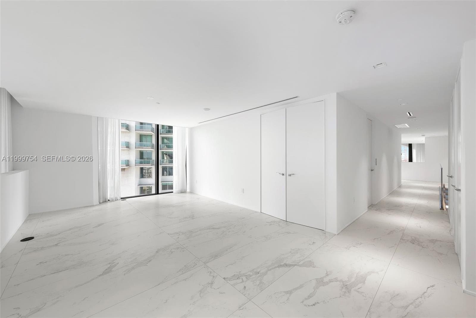 1000 Biscayne Blvd # 1201, Miami FL 33132 — 47