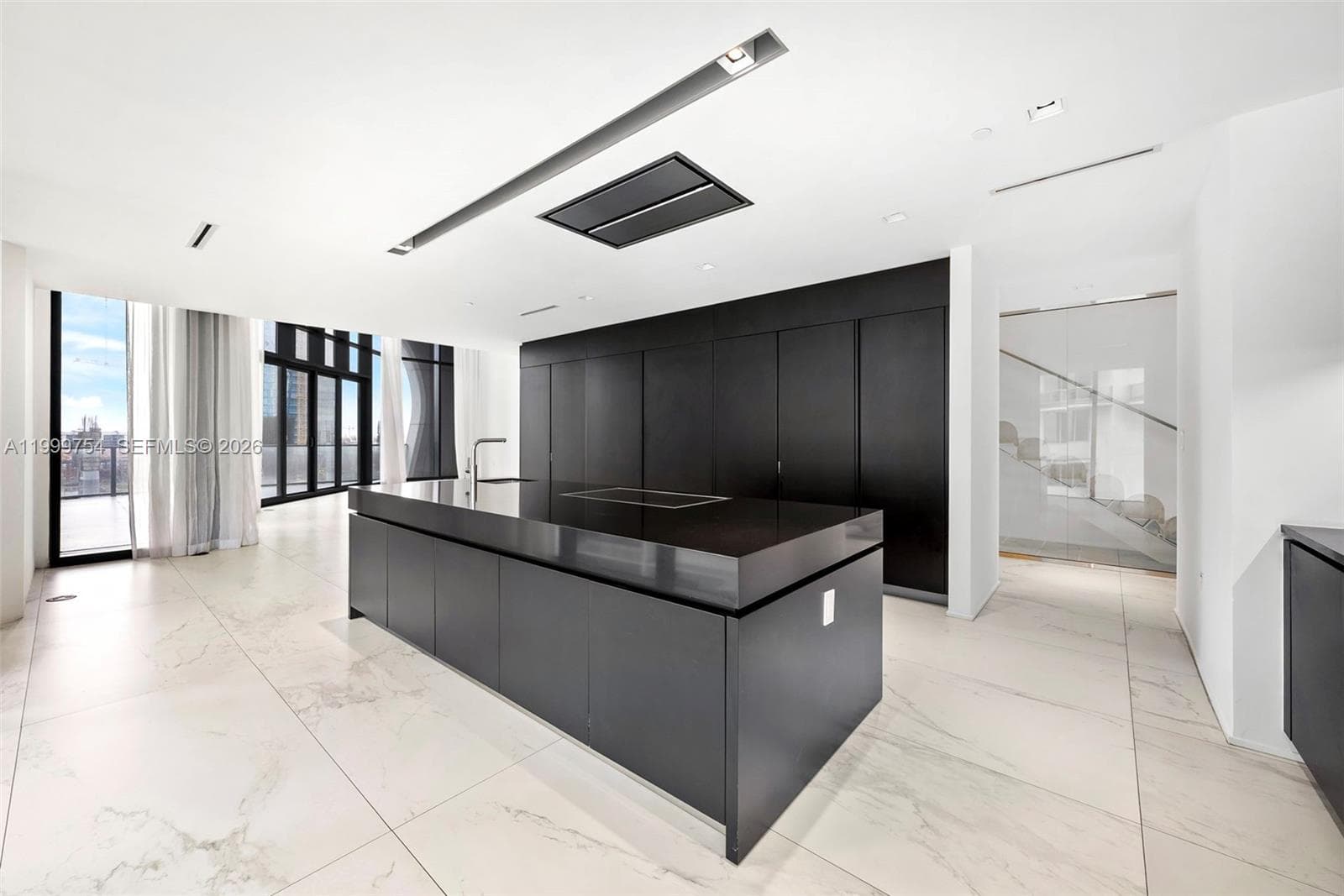 1000 Biscayne Blvd # 1201, Miami FL 33132 — 80